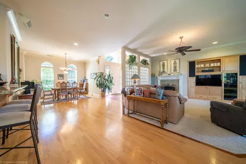548 Aurora Pl, Redding, CA 96001 photo 11