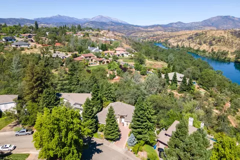 548 Aurora Pl, Redding, CA 96001 photo 63