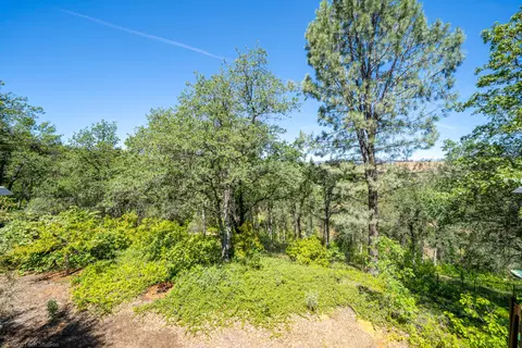 548 Aurora Pl, Redding, CA 96001 photo 50