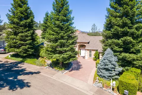 548 Aurora Pl, Redding, CA 96001 photo 62