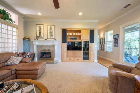 548 Aurora Pl, Redding, CA 96001 photo 14