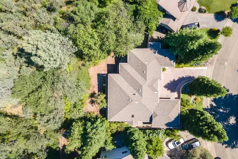 548 Aurora Pl, Redding, CA 96001 photo 67