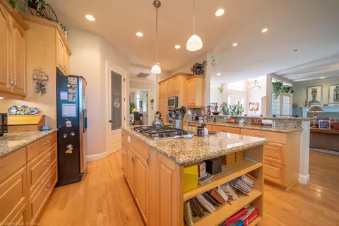 548 Aurora Pl, Redding, CA 96001 photo 22