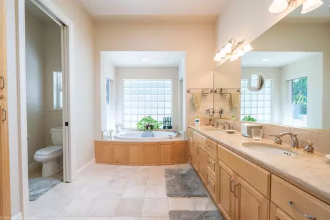 548 Aurora Pl, Redding, CA 96001 photo 30