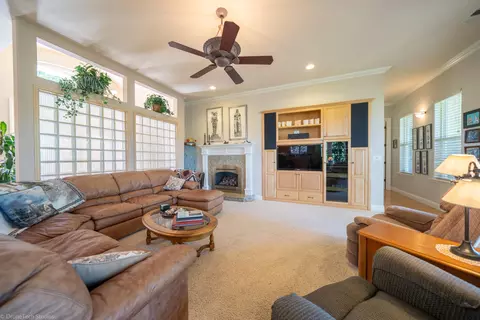 548 Aurora Pl, Redding, CA 96001 photo 13