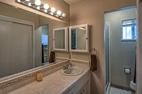 2911 Squire Ave, Redding, CA 96002 photo 12