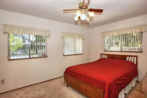 3301 Pioneer Ln, Redding, CA 96001 photo 21