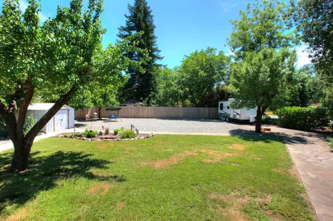 3301 Pioneer Ln, Redding, CA 96001 photo 41