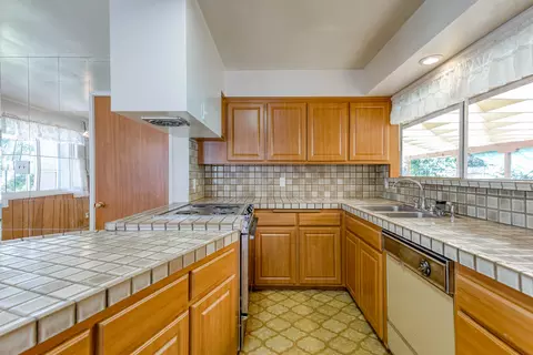 850 Parsons Dr, Redding, CA 96002 photo 15