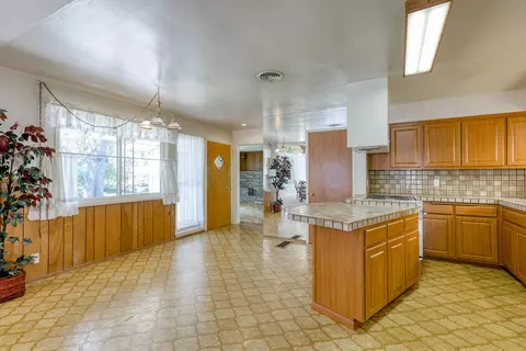 850 Parsons Dr, Redding, CA 96002 photo 14