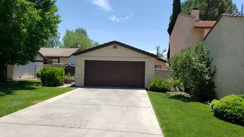 759 Flower Ash Ln, Redding, CA 96003 photo 2