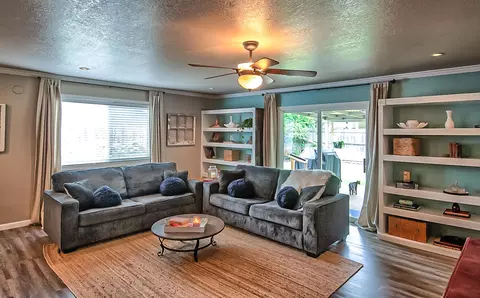 1664 Galaxy Way, Redding, CA 96002 photo 7