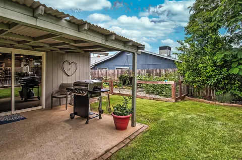 1664 Galaxy Way, Redding, CA 96002 photo 36