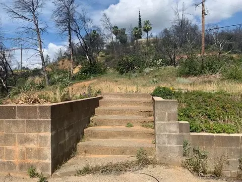 15869 Highland Cir, Redding, CA 96001 photo 4