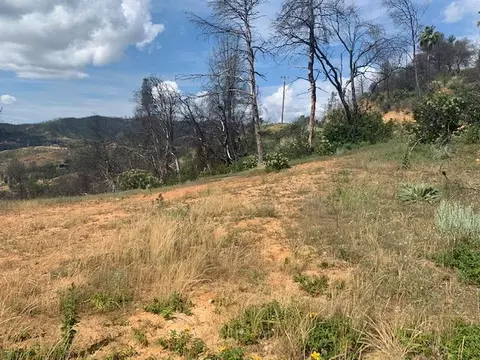 15869 Highland Cir, Redding, CA 96001 photo 5