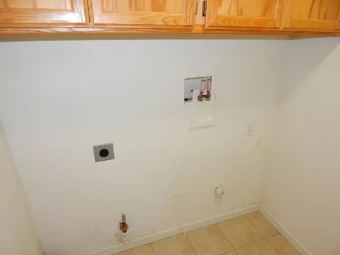 3975 Bristol Dr, Redding, CA 96002 photo 22