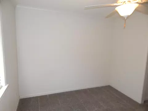 3975 Bristol Dr, Redding, CA 96002 photo 24