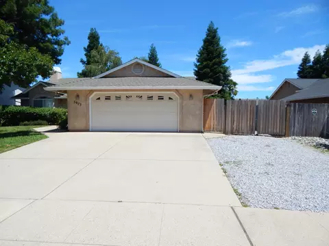 3975 Bristol Dr, Redding, CA 96002 photo 2