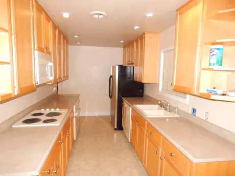 210 Chestnut Ave, Red Bluff, CA 96080 photo 9