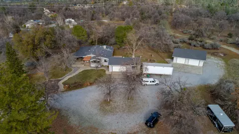 11873 Hardpan Ln, Redding, CA 96003 photo 1