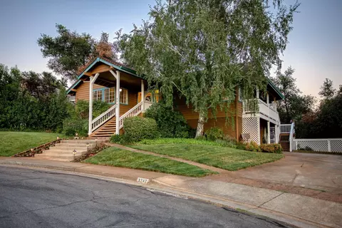 3747 Sunday Ct, Redding, CA 96001 photo 1