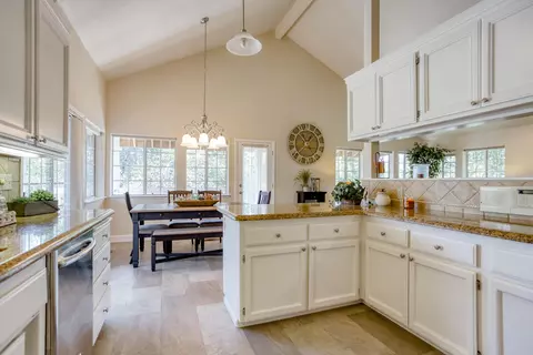 3747 Sunday Ct, Redding, CA 96001 photo 26