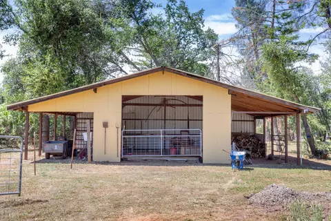6291 Saddle Trl, Anderson, CA 96007 photo 32