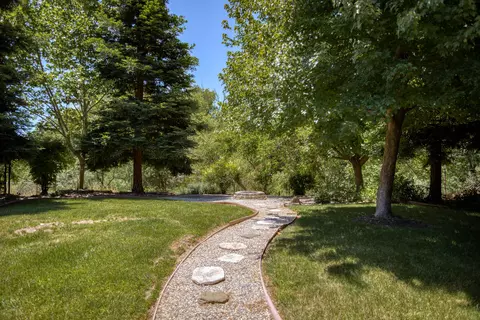 78 Tidmore Ln, Redding, CA 96003 photo 33
