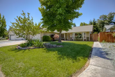 78 Tidmore Ln, Redding, CA 96003 photo 2