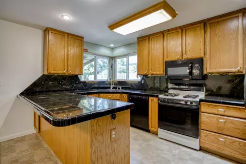 78 Tidmore Ln, Redding, CA 96003 photo 15