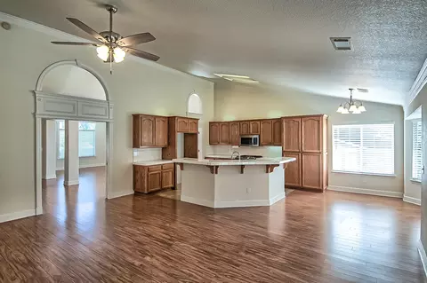 2747 Blue Bell Dr, Redding, CA 96001 photo 10
