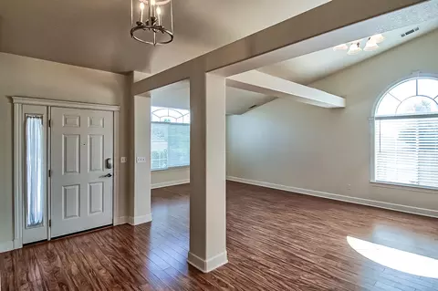 2747 Blue Bell Dr, Redding, CA 96001 photo 5