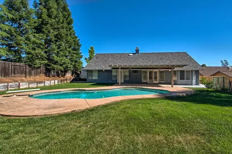 2747 Blue Bell Dr, Redding, CA 96001 photo 41