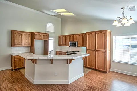 2747 Blue Bell Dr, Redding, CA 96001 photo 12