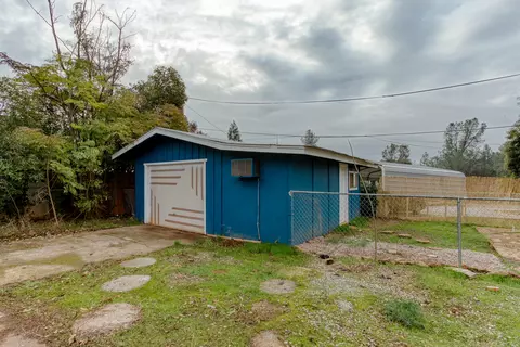 1521 Mistletoe Ln, Redding, CA 96002 photo 6