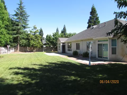 2744 Western Oak, Redding, CA 96002 photo 12