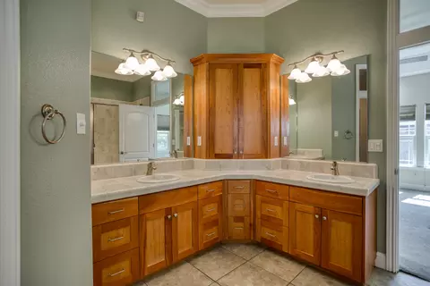 507 Fair Hill Dr, Redding, CA 96003 photo 40