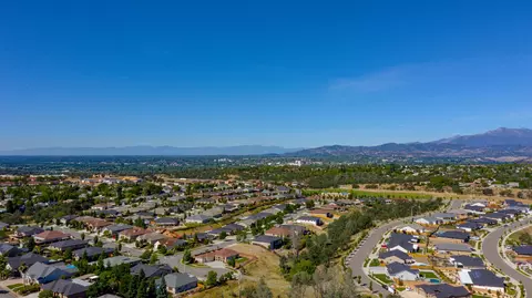 507 Fair Hill Dr, Redding, CA 96003 photo 14
