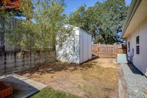 507 Fair Hill Dr, Redding, CA 96003 photo 24