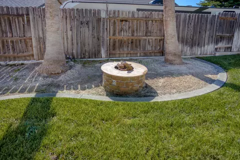507 Fair Hill Dr, Redding, CA 96003 photo 30