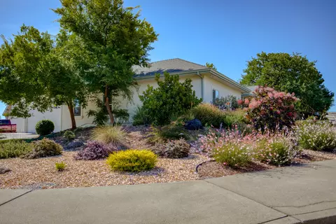 507 Fair Hill Dr, Redding, CA 96003 photo 33