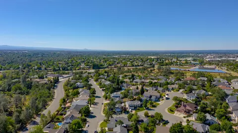 507 Fair Hill Dr, Redding, CA 96003 photo 15