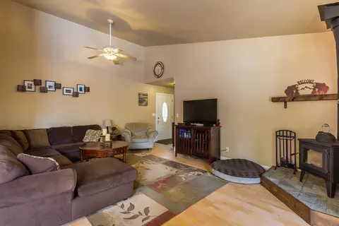 3986 Sunwood Dr, Redding, CA 96002 photo 7