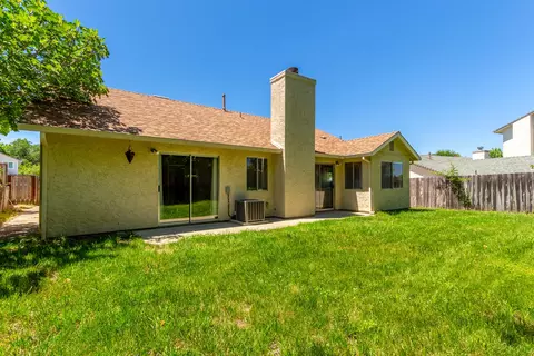 555 Vansicklen Way, Redding, CA 96003 photo 16