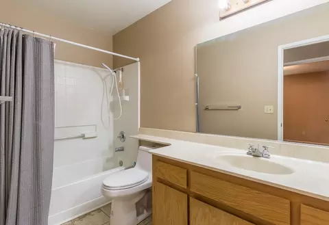 555 Vansicklen Way, Redding, CA 96003 photo 14