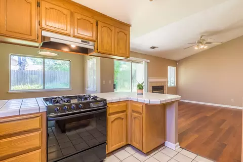 555 Vansicklen Way, Redding, CA 96003 photo 10