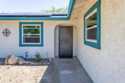 5359 Stonethrow Ct, Redding, CA 96003 photo 4