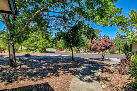 13195 Padani Dr, Redding, CA 96003 photo 11