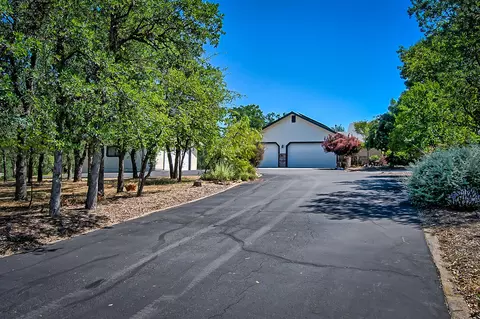 13195 Padani Dr, Redding, CA 96003 photo 3