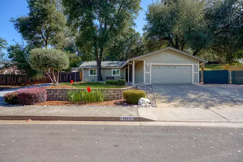 1157 Belcrest Dr, Redding, CA 96003 photo 1